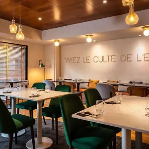 Hotel Mercure Montparnasse Pasteur ****